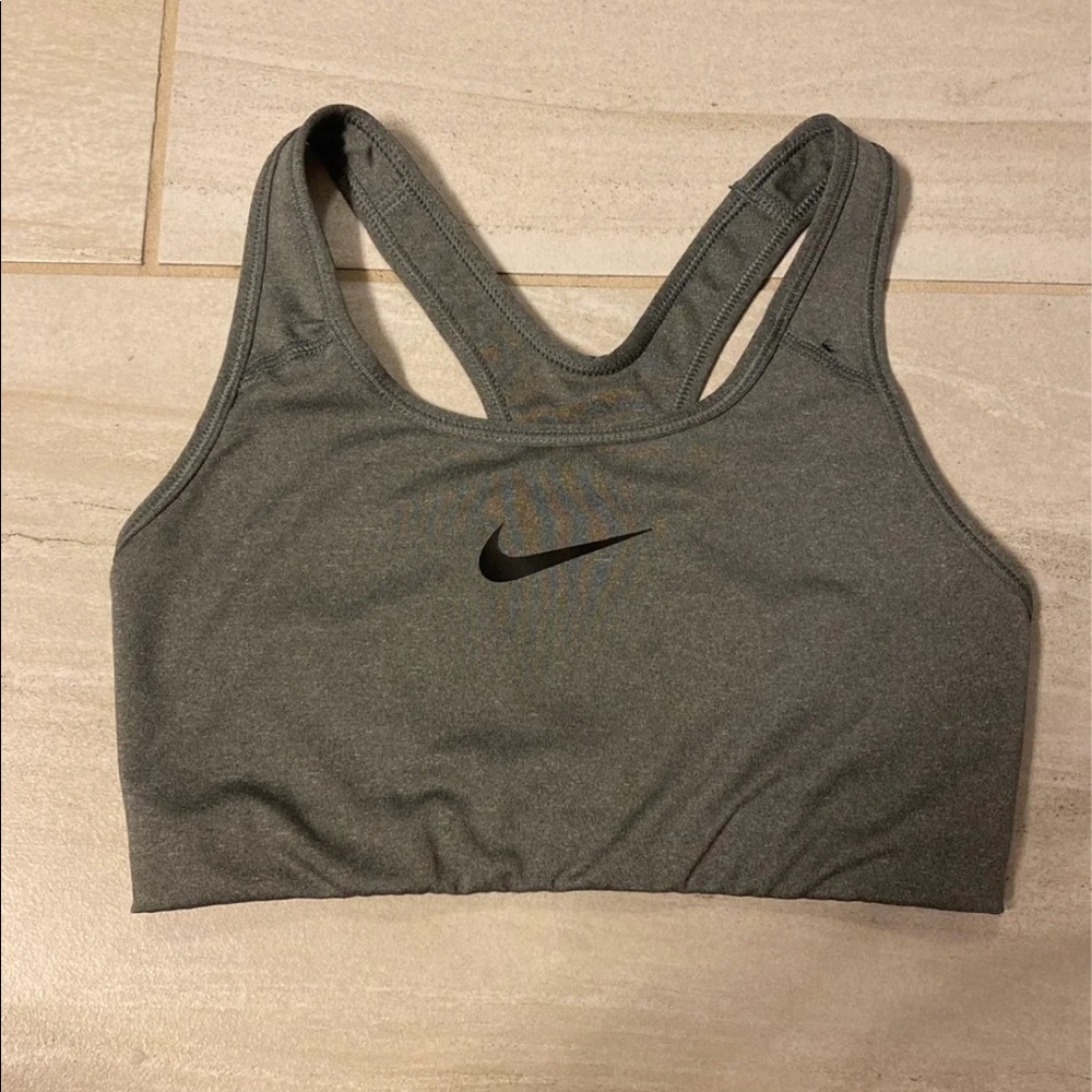 Nike dri-fit sports bra